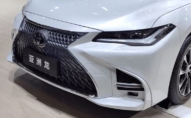 2025粤港澳车展：雷克萨斯ES 200湾曜特别版亮相