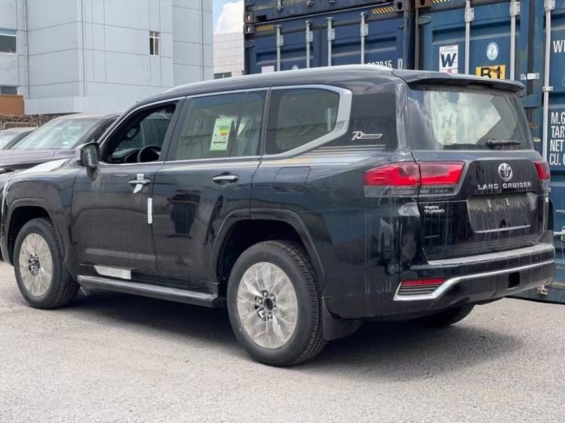 2024款兰德酷路泽4600中东版评测体验