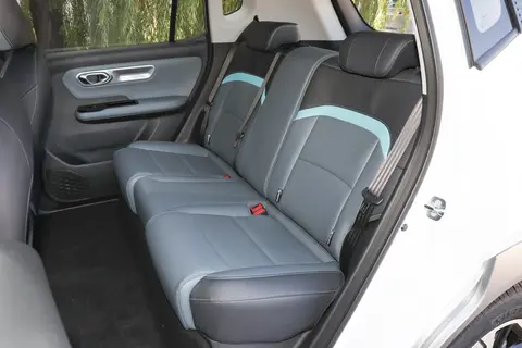 9.98万起 续航430-610km 新款AION Y Plus正式上市