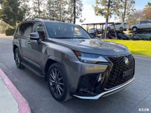 现购雷克萨斯LX加版让利43万 欢迎前来试驾