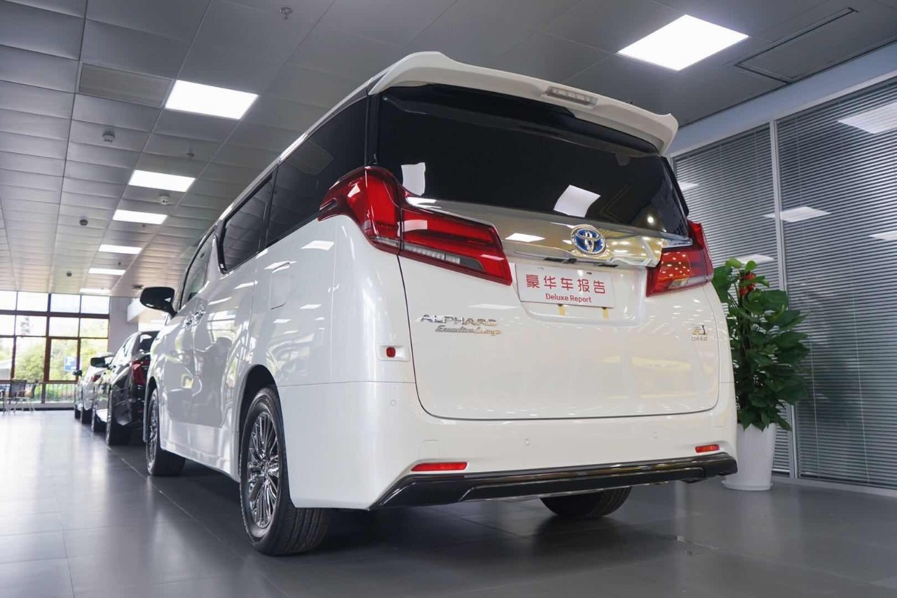 现购威尔法让利促销中 购车直降6.8万